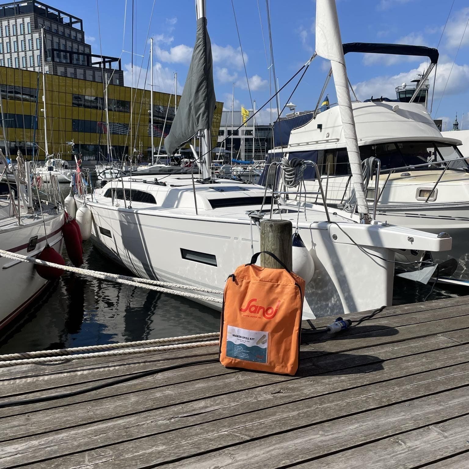 Sanol's Båt-kit i Kalmar hamn